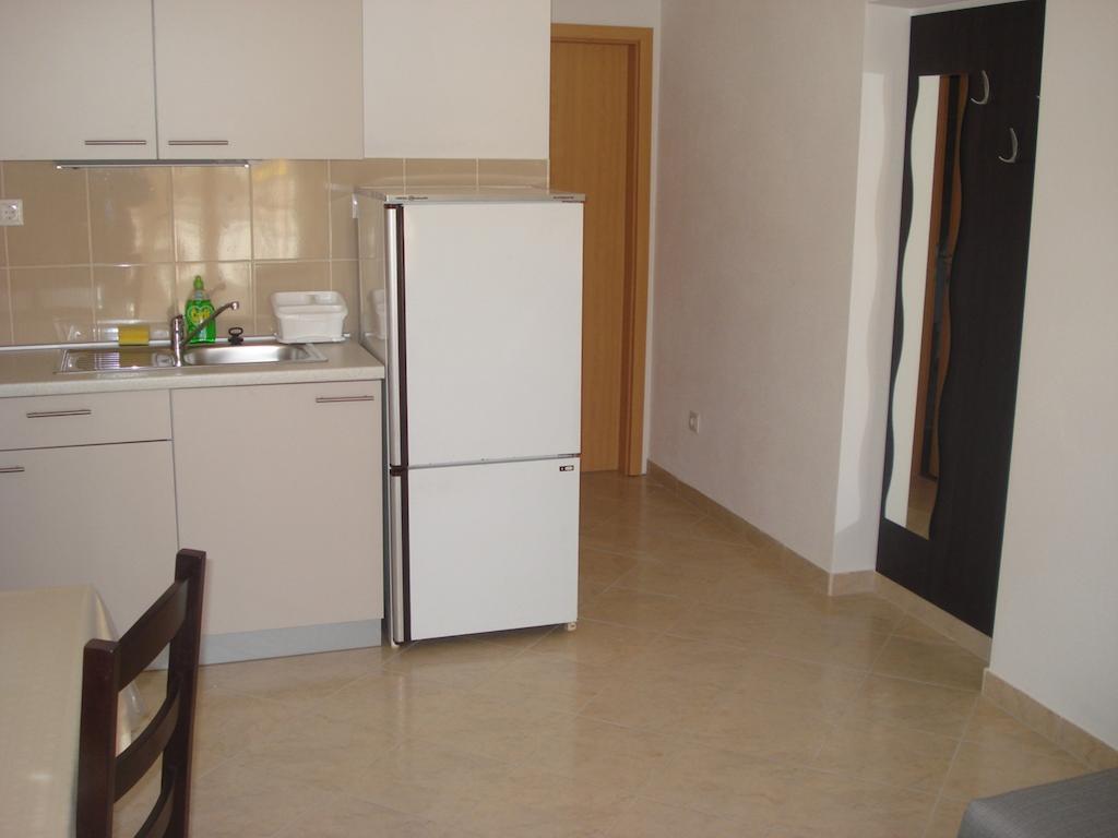 Apartments Dalmacija Rogoznica  Room photo